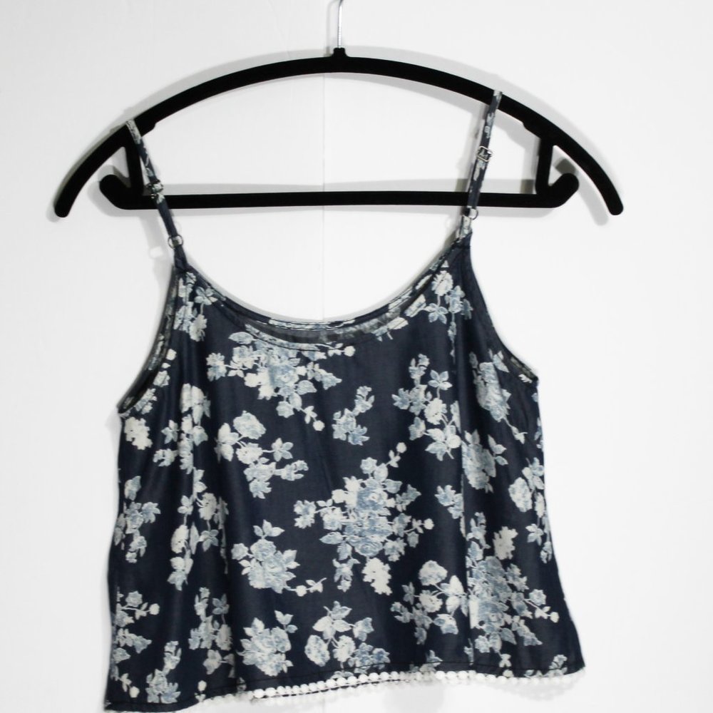 Design Lab Lord & Taylor Women’s Floral Camisole Top Navy Size S - Picture 3 of 4